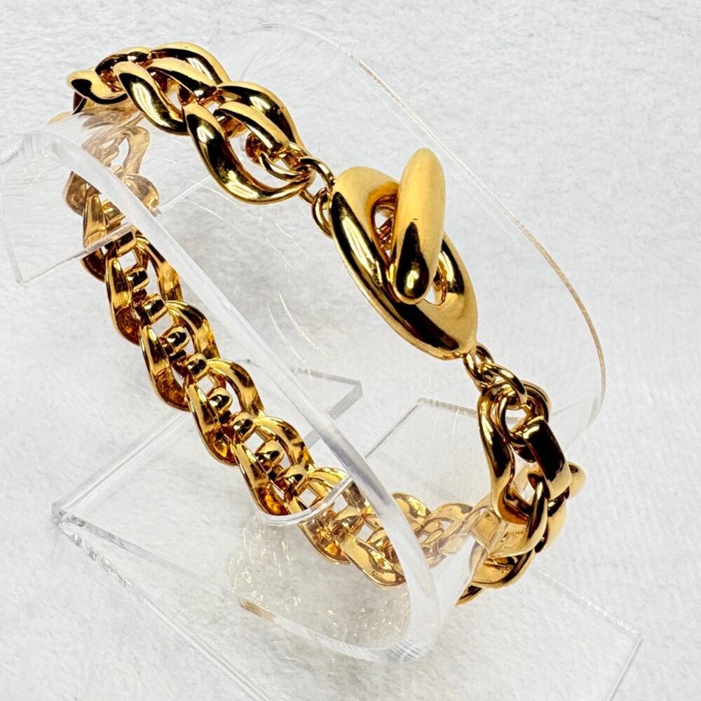 Chunky Gold‑Tone Chain Bracelet Toggle Clasp | Modern Fashion Jewelry